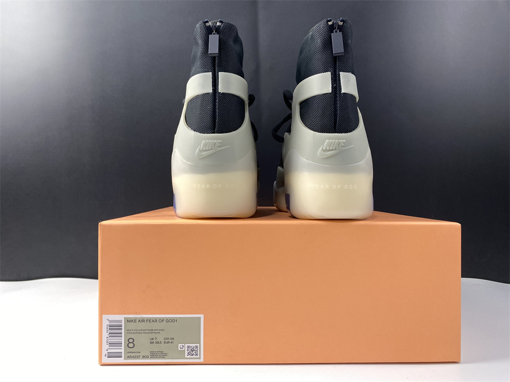 Air Fear of God 1 String Off-Noir AR4237-903