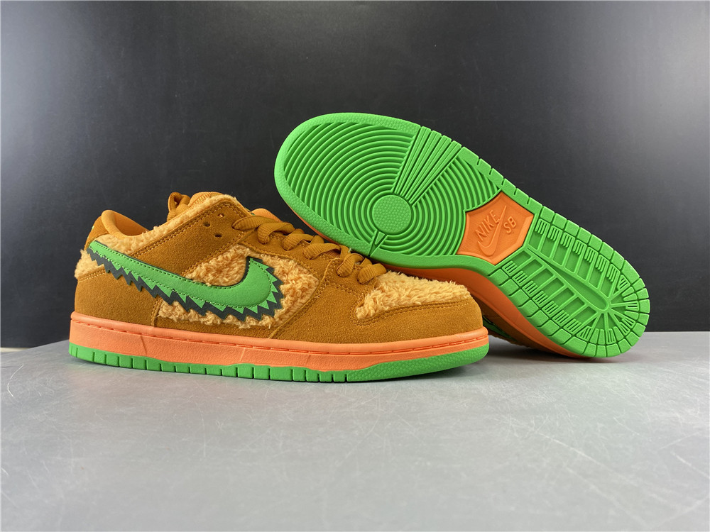Nike SB Dunk Low Grateful Dead Bears Orange  CJ5378-800