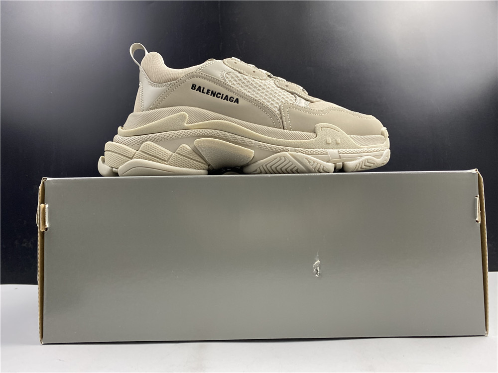 Ba1enc1aga Triple S M9380896
