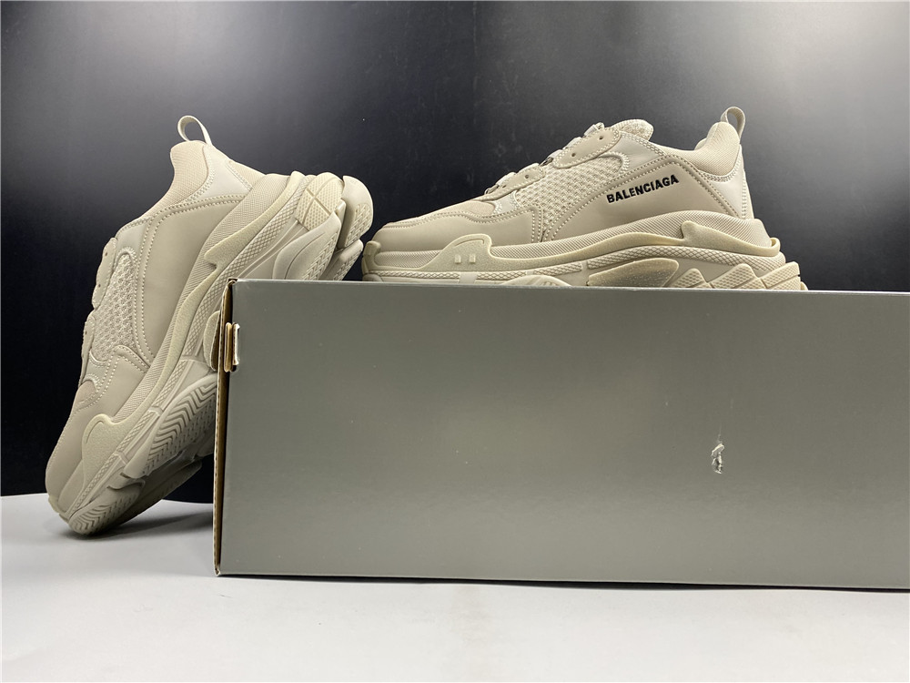 Ba1enc1aga Triple S M9380896