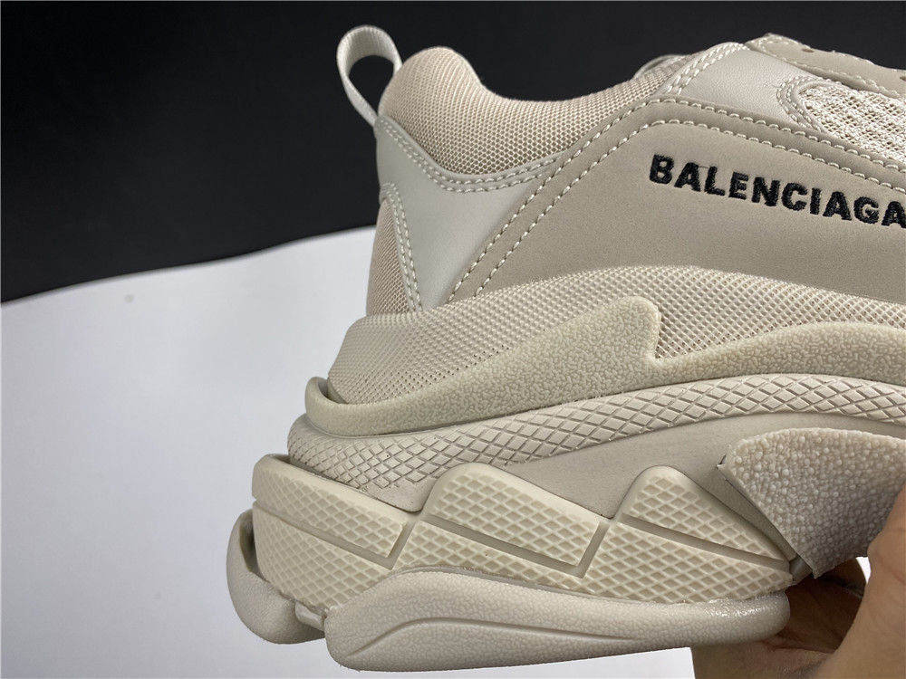 Ba1enc1aga Triple S M9380896
