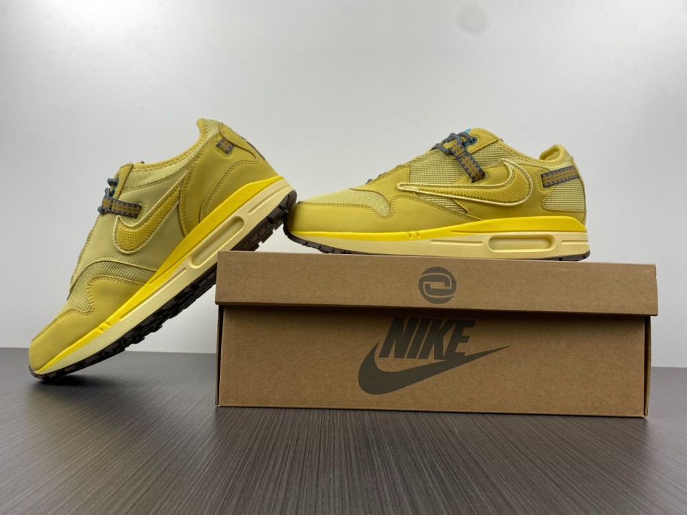 Travis Scott x Nike Air Max 1 Wheat DO9392-700