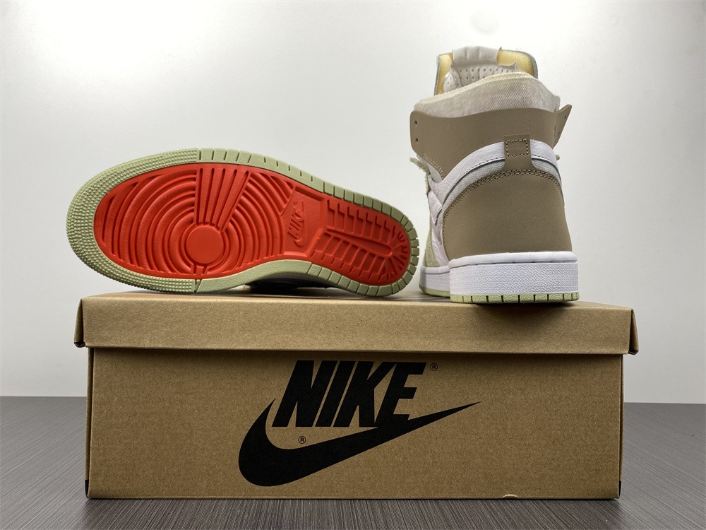 Jordan 1 High Zoom Air CMFT Olive Aura (W)  CT0979-102