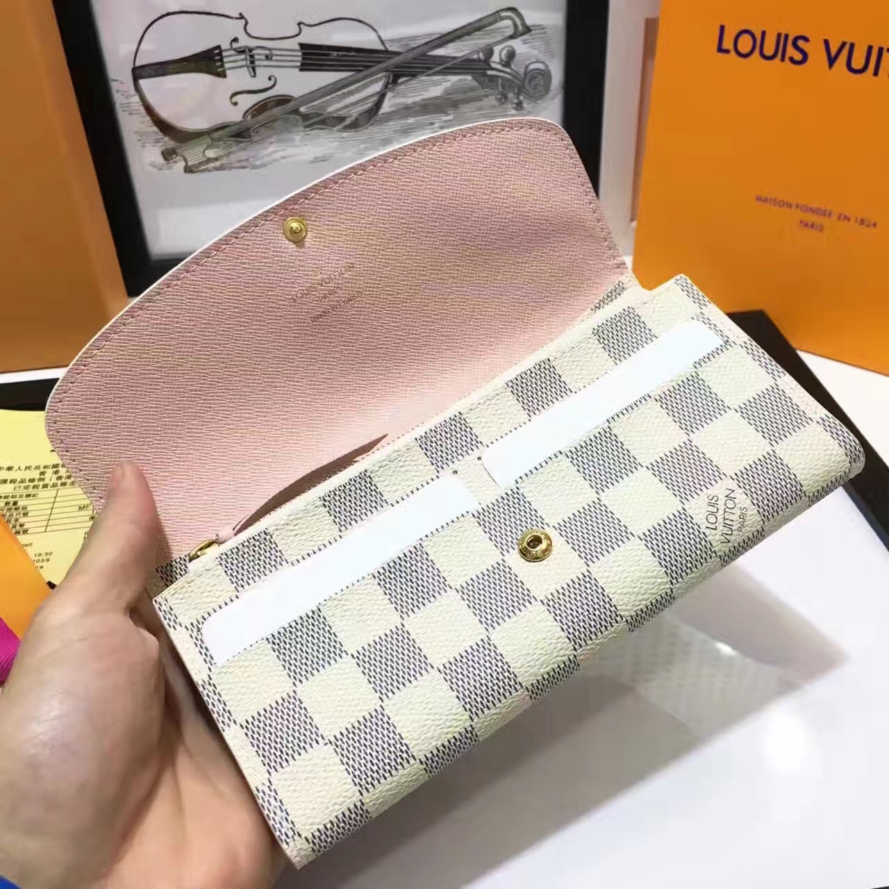 1V wallet M60698 19*10*2