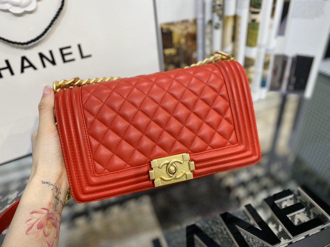 Chane1 le boy Red 67086 25×15×7.5