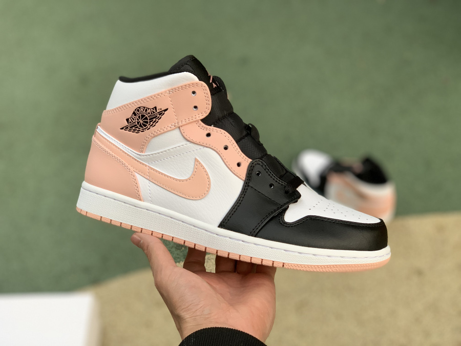 Jordan 1 Mid Arctic Orange Black Toe 554724-133