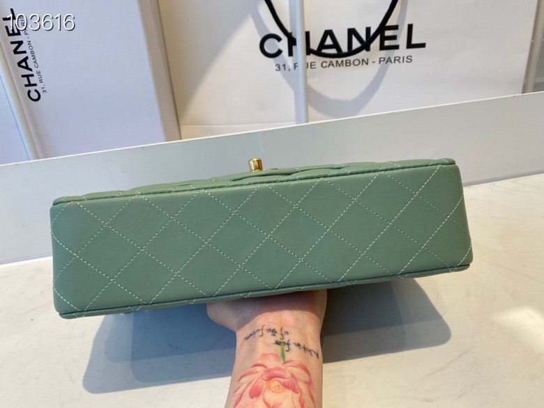 Chane1 CF Classic Flap bag green 25cm880780