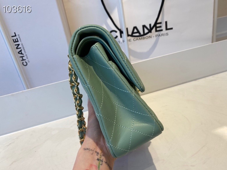 Chane1 CF Classic Flap bag green 25cm880780