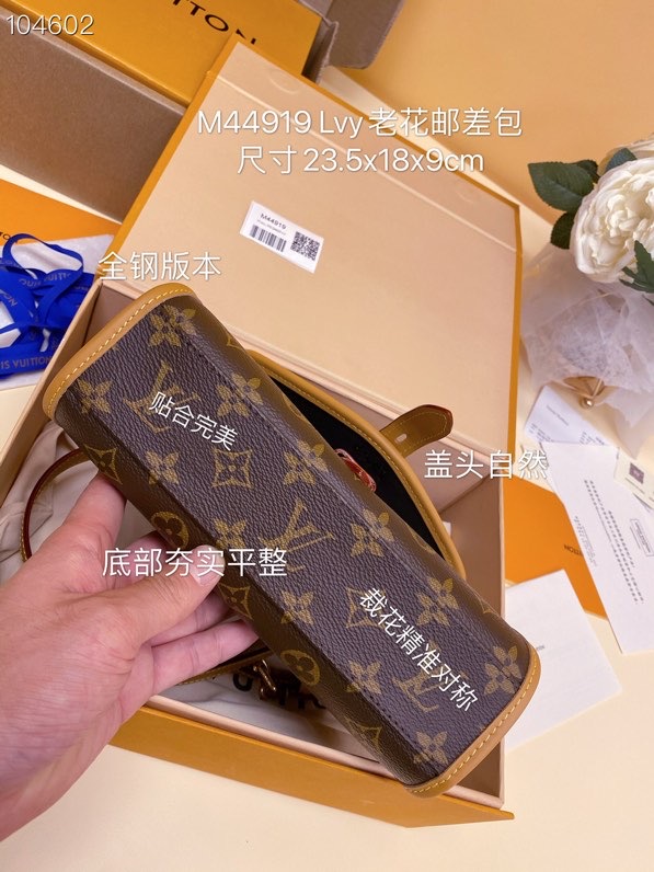 L0u1s Vu1tton Ivy bag 1VM44919