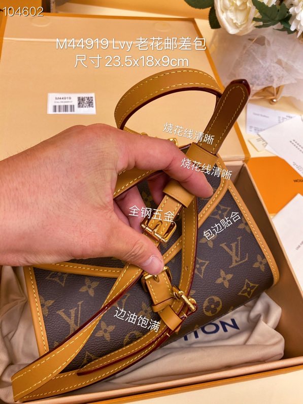 L0u1s Vu1tton Ivy bag 1VM44919