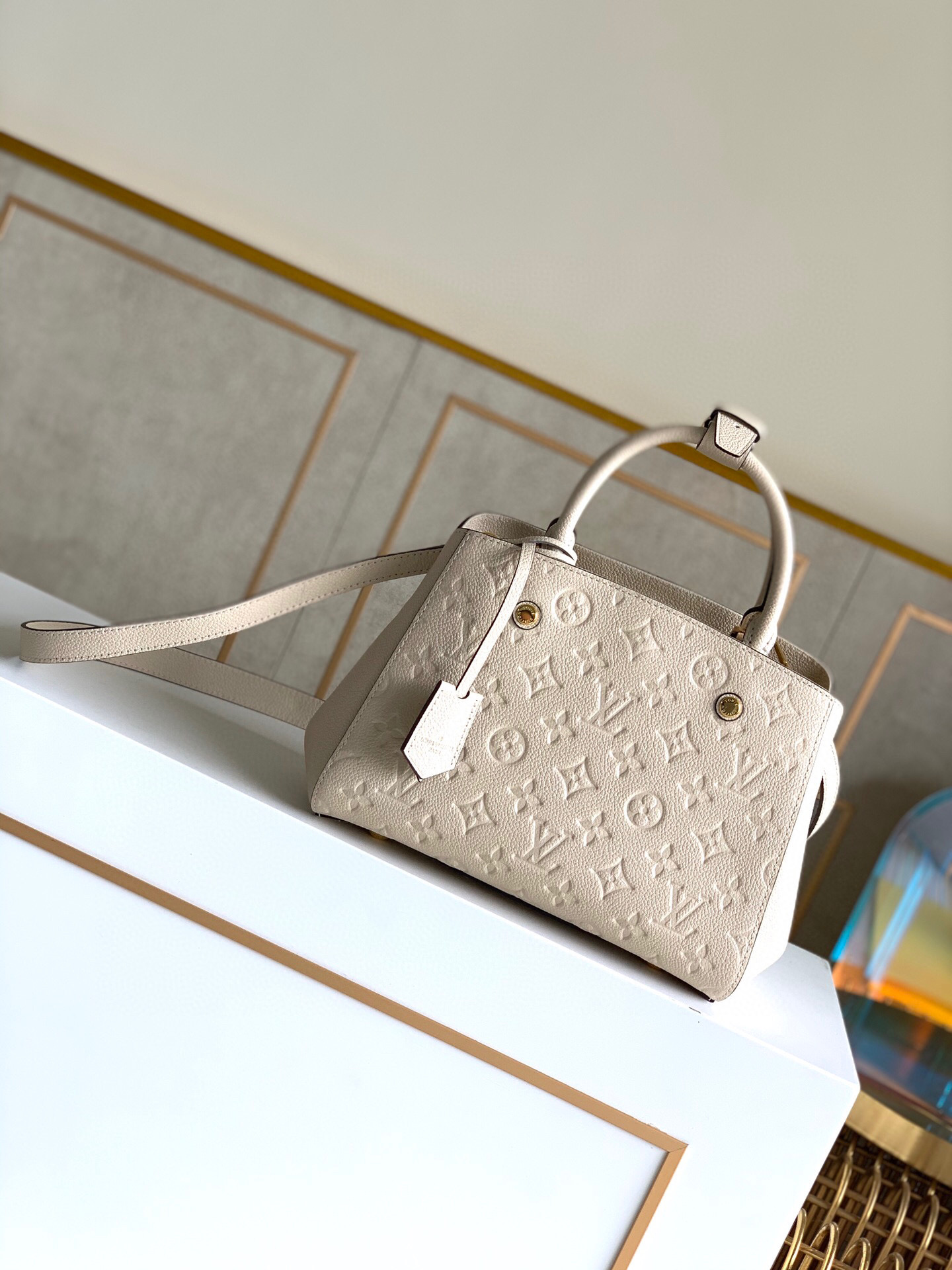 L0u1s Vu1tton Montaigne BB M44607 29x20x13cm