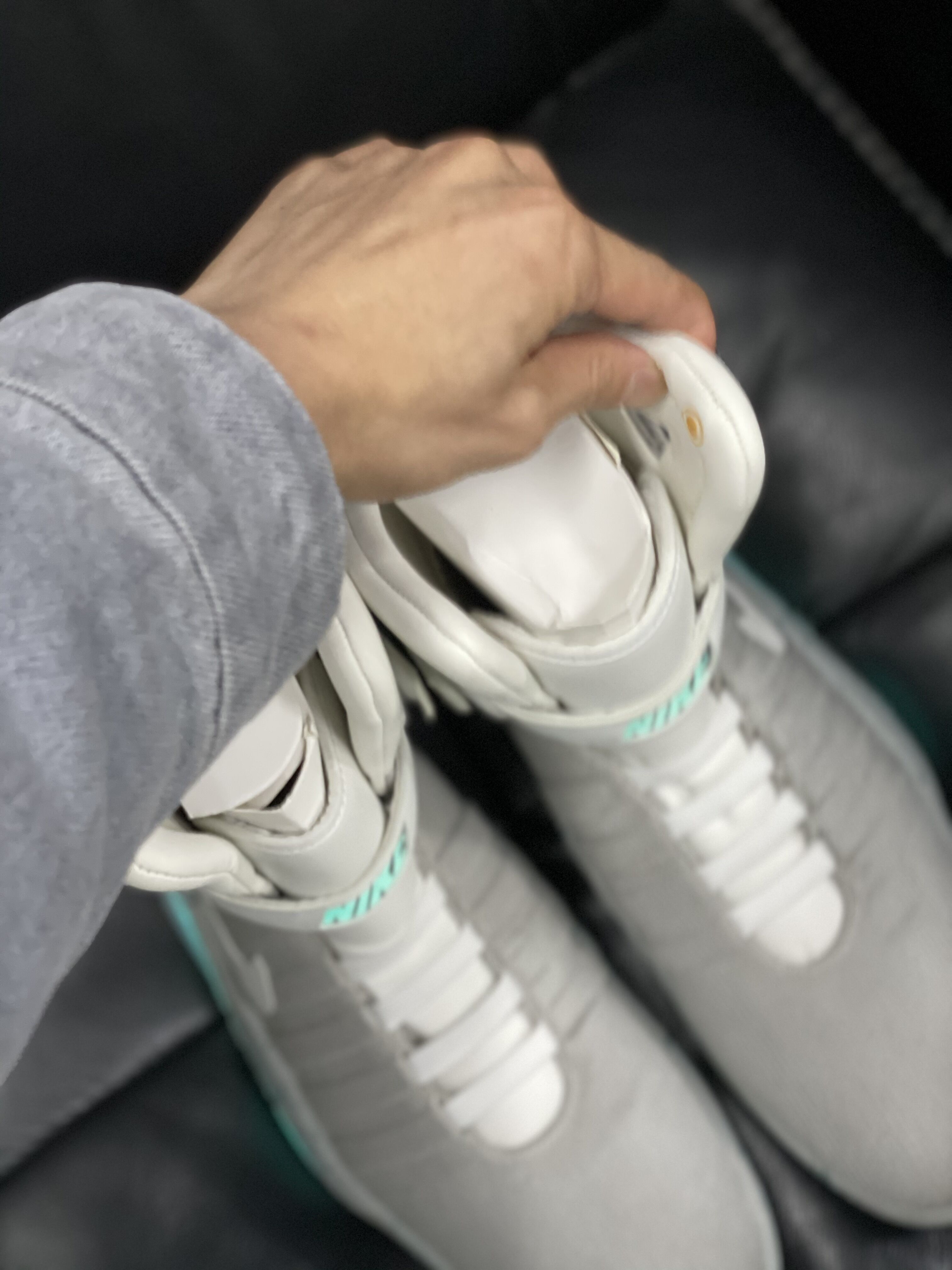 Nike MAG Back to the Future (2016) self lacing HO15MNOTHR402625849