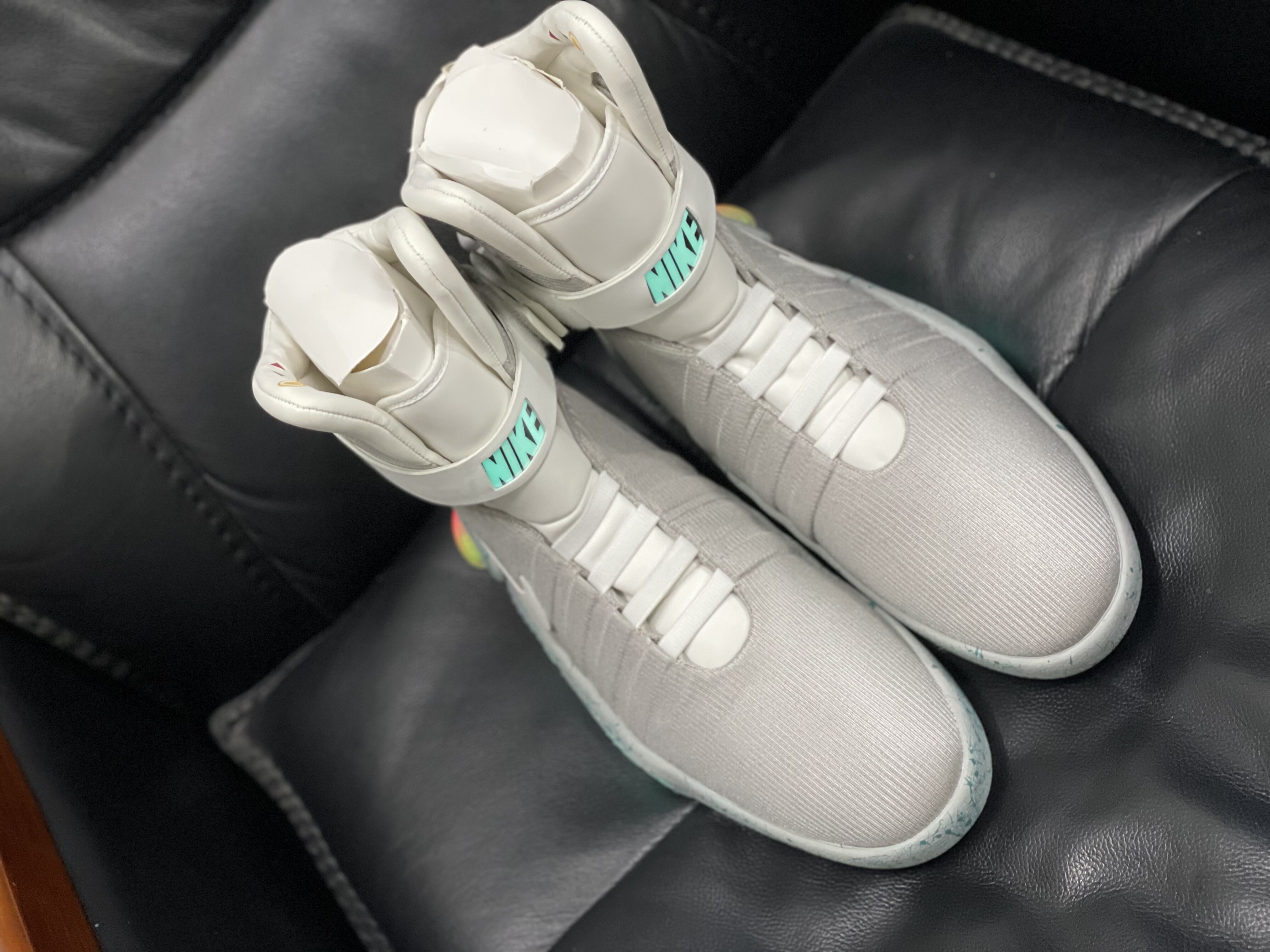 Nike MAG Back to the Future (2016) self lacing HO15MNOTHR402625849
