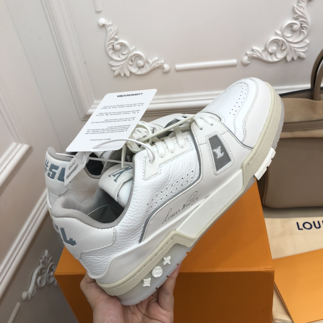 L0u1s Vu1tton 1V Trainer 2021111001