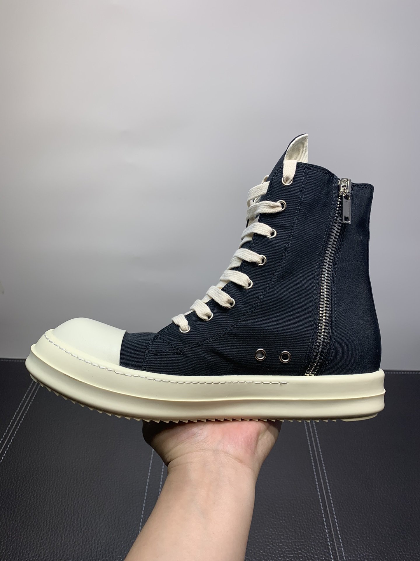 Rick Owens sneaker 2021111201