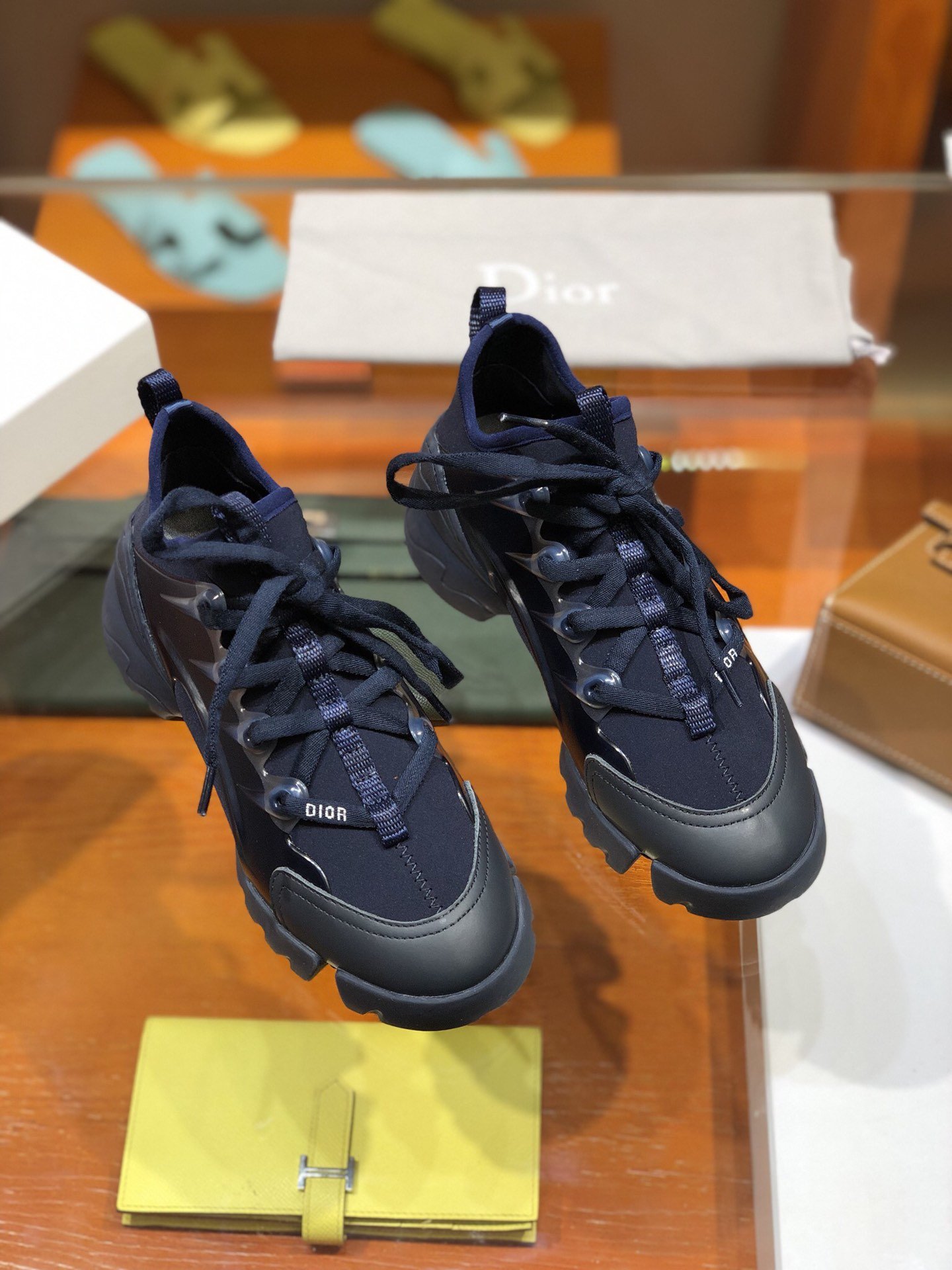 D10r sneaker 2021112902