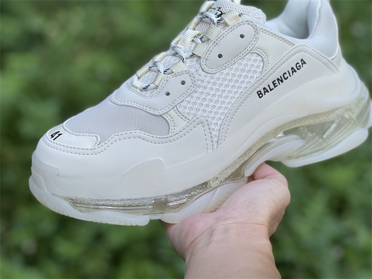 Ba1enc1aga Triple S 2021121401