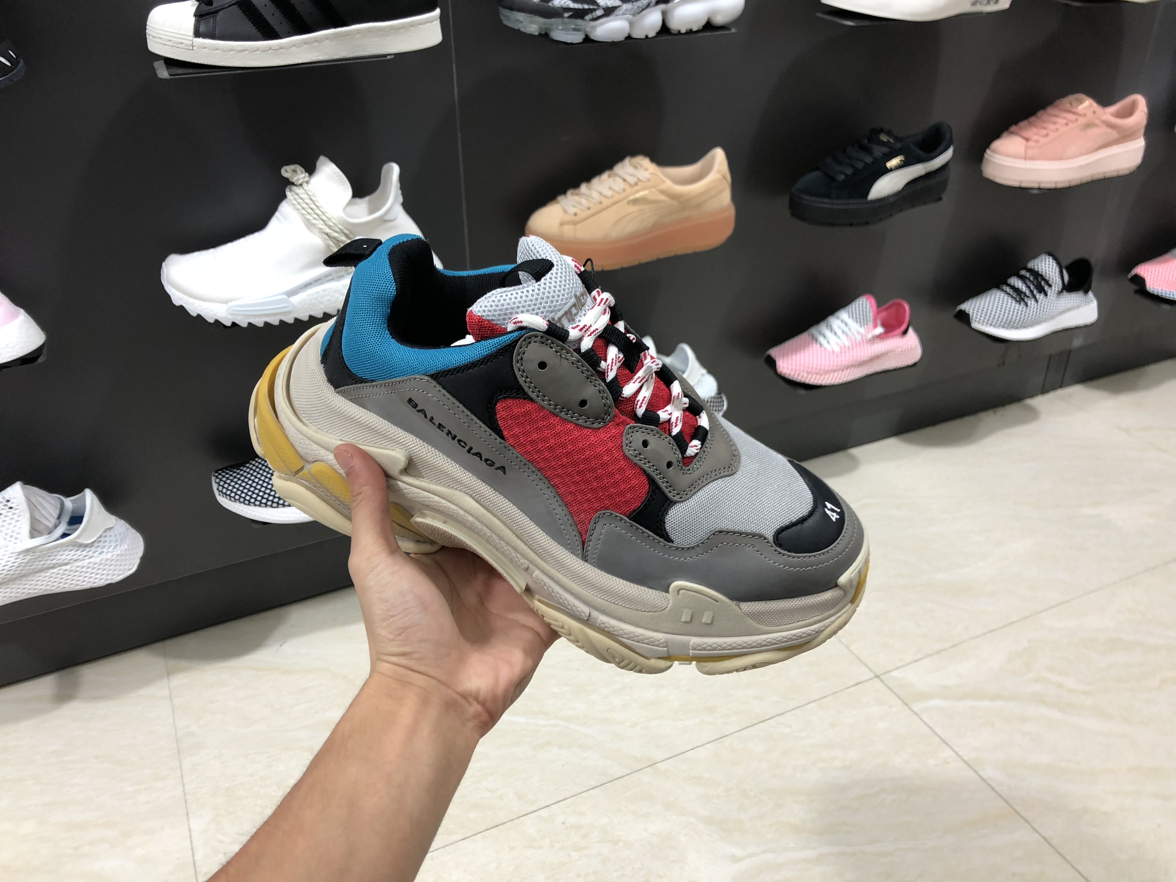 Ba1enc1aga Triple S 2021121701