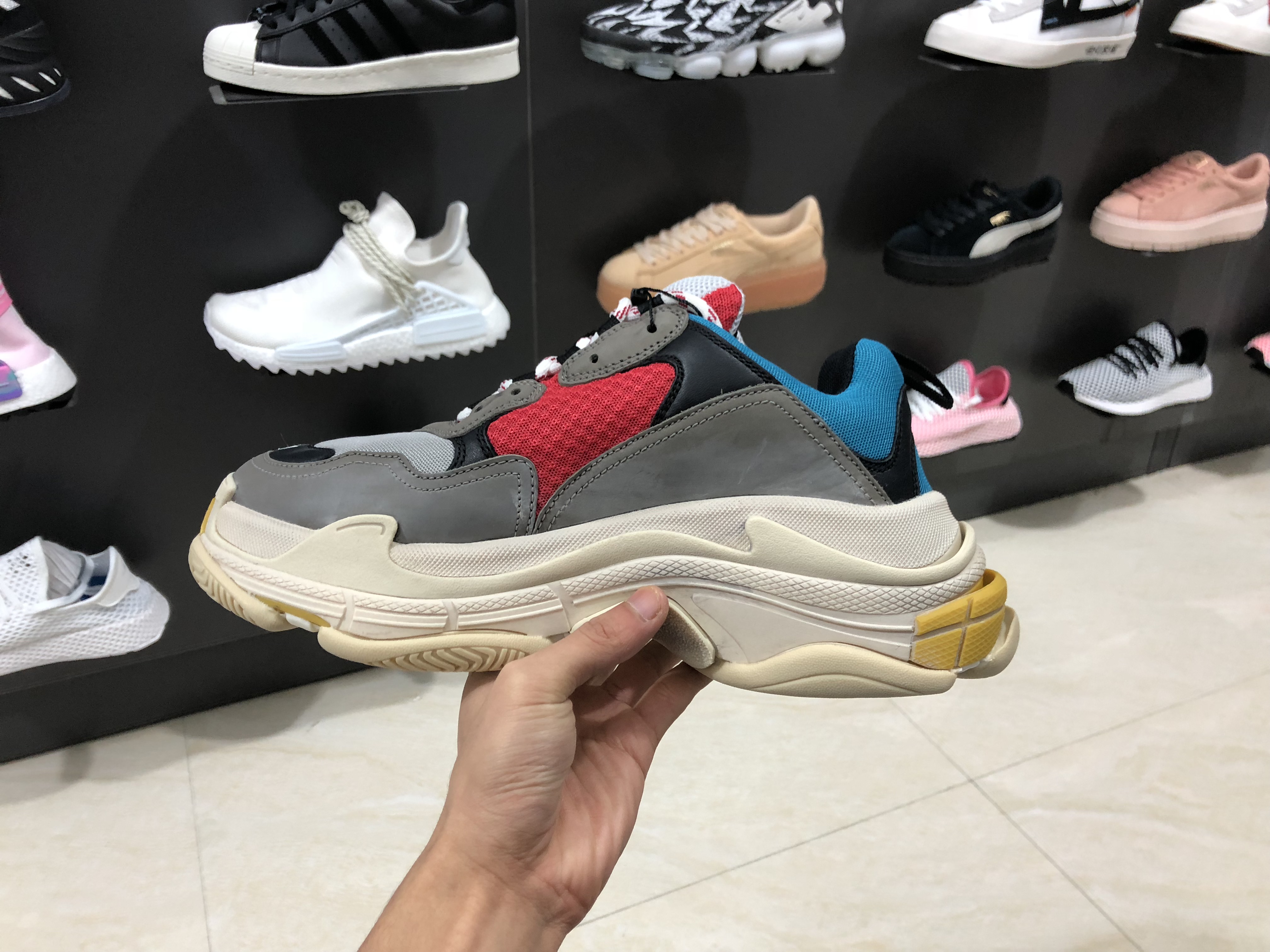 Ba1enc1aga Triple S 2021121701