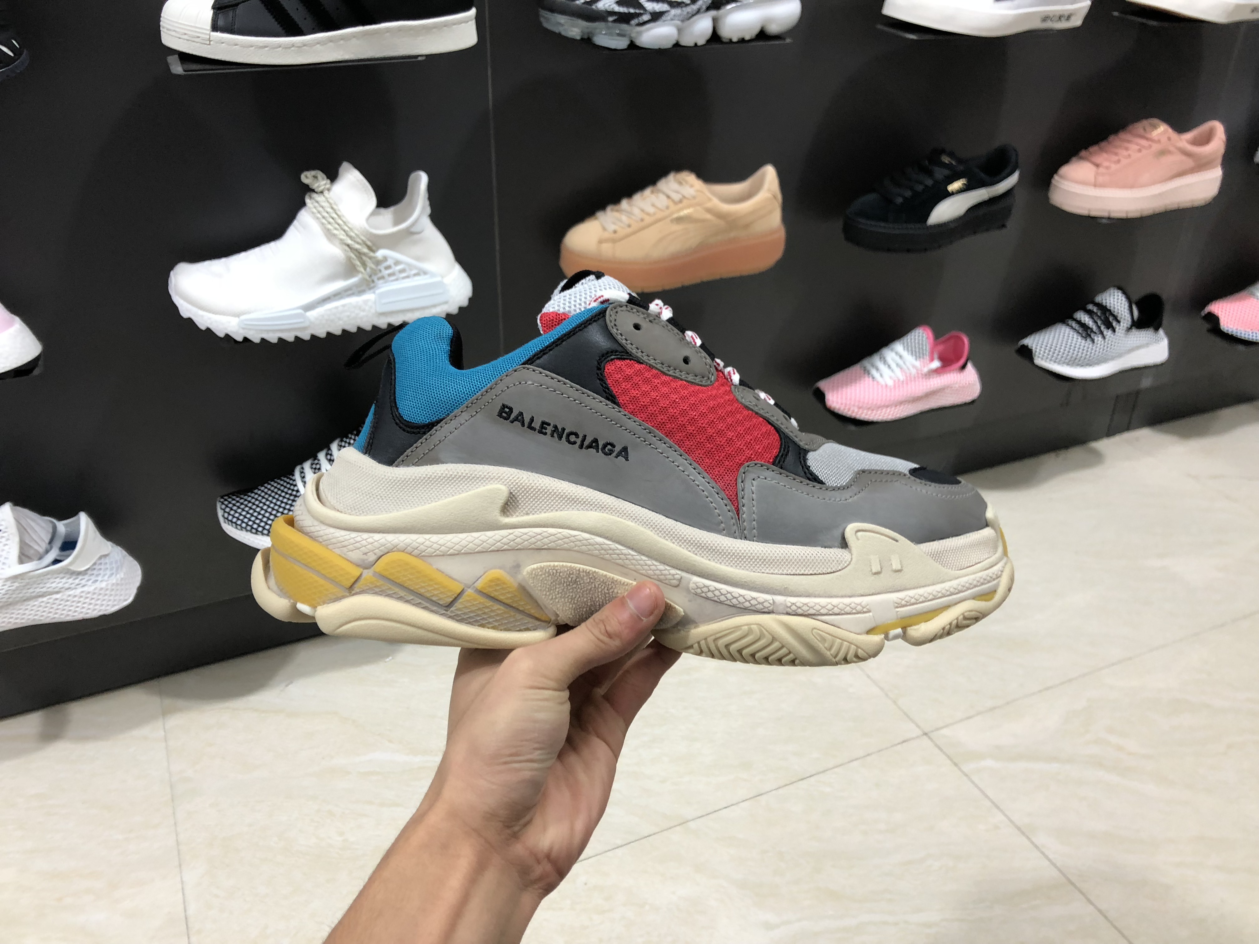 Ba1enc1aga Triple S 2021121701