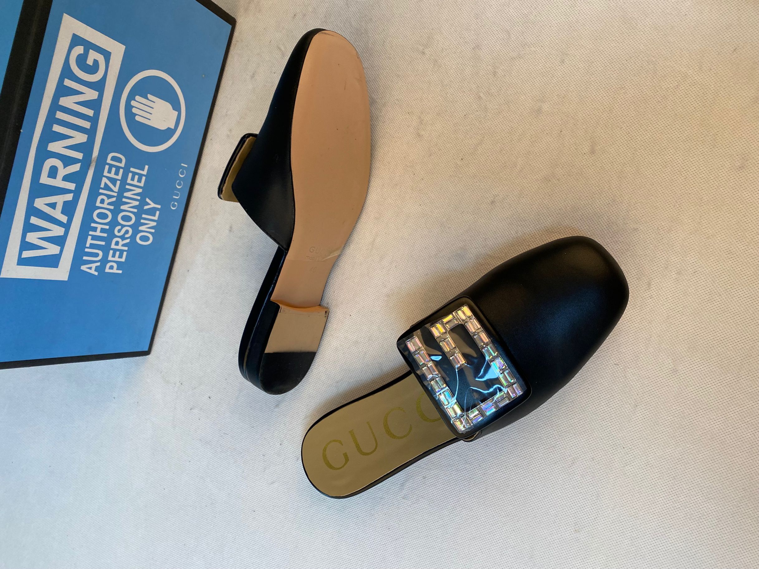 Gvcc1 Sandals 2021122103