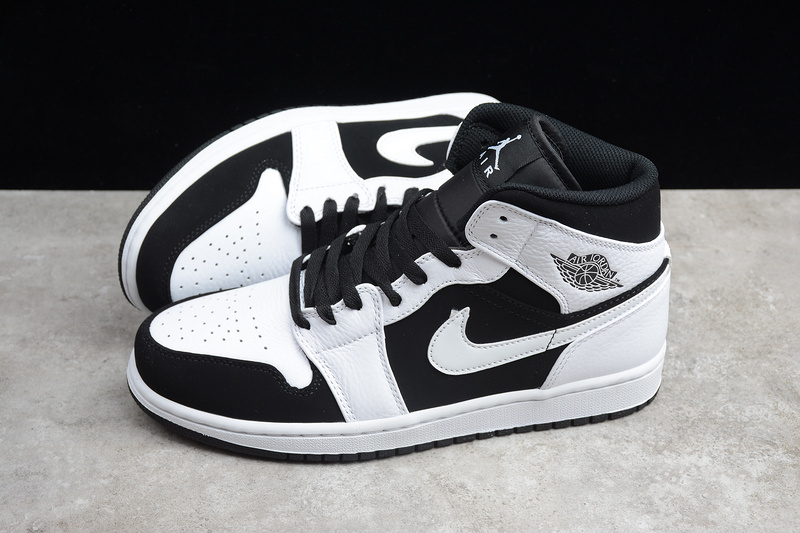 Jordan 1 Mid White Black  554725-113