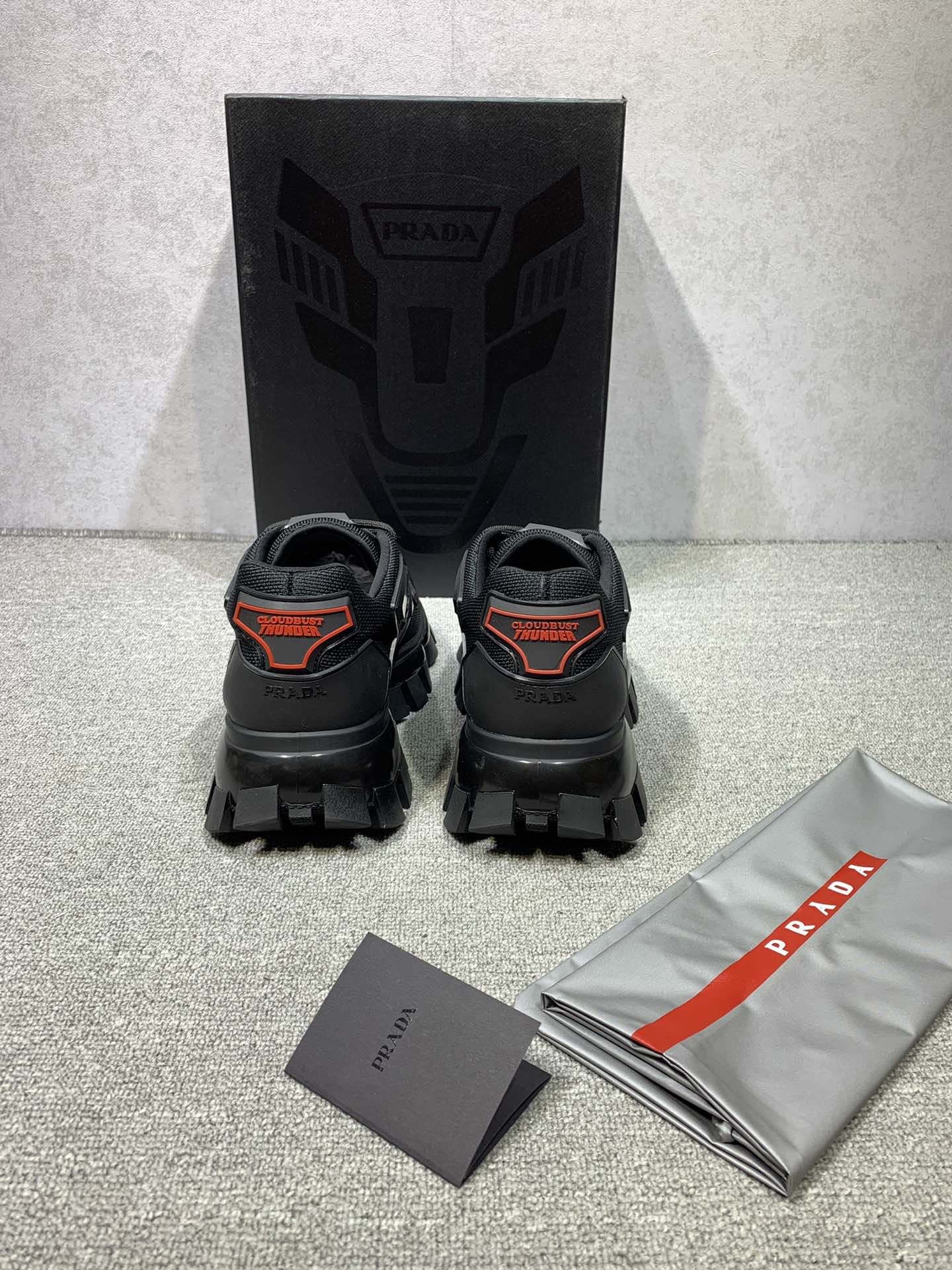 Pra0a Cloudbust Thunder black 2021122301