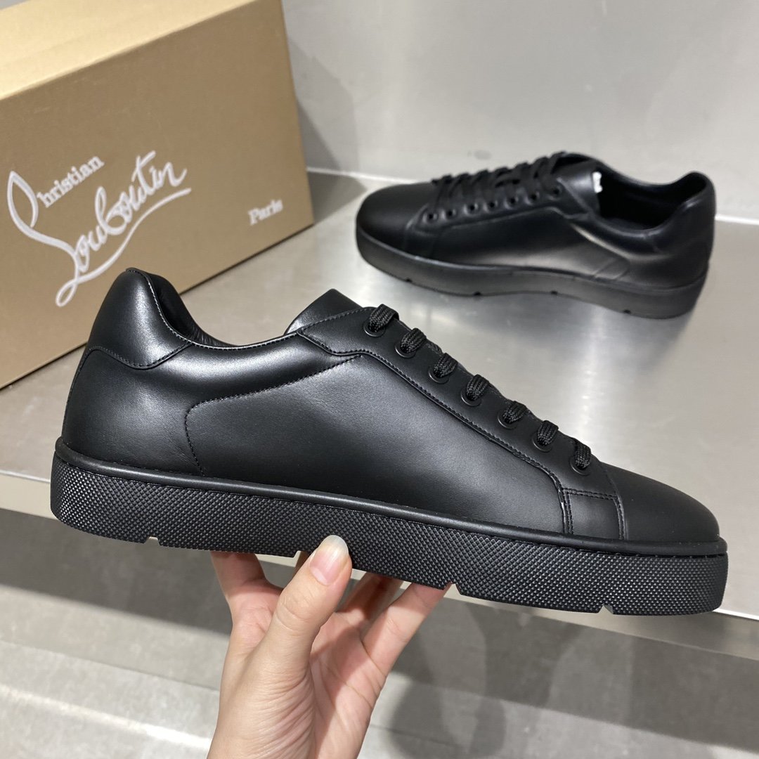 Chr1stian L0ub0utin sneaker 2021122803