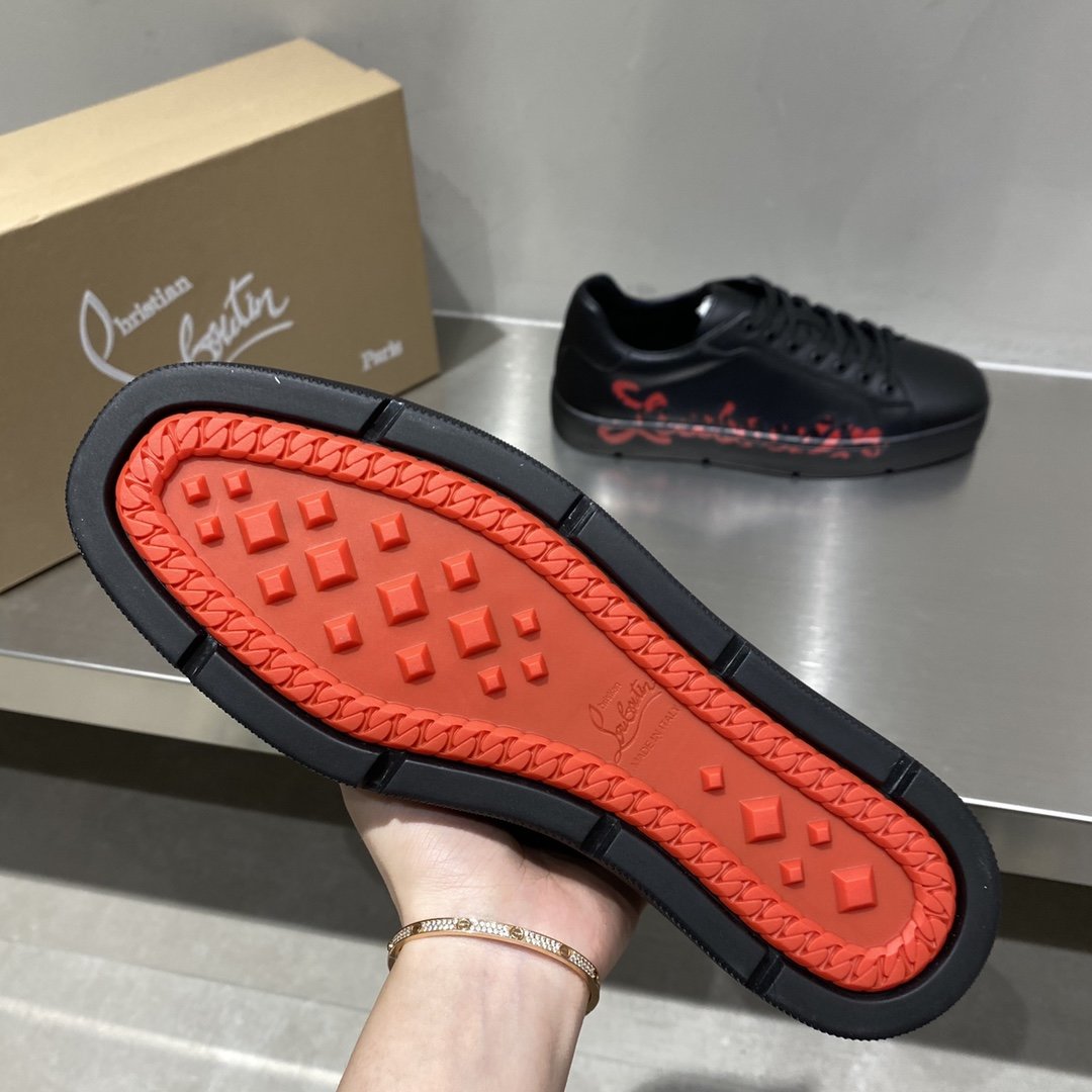 Chr1stian L0ub0utin sneaker 2021122803