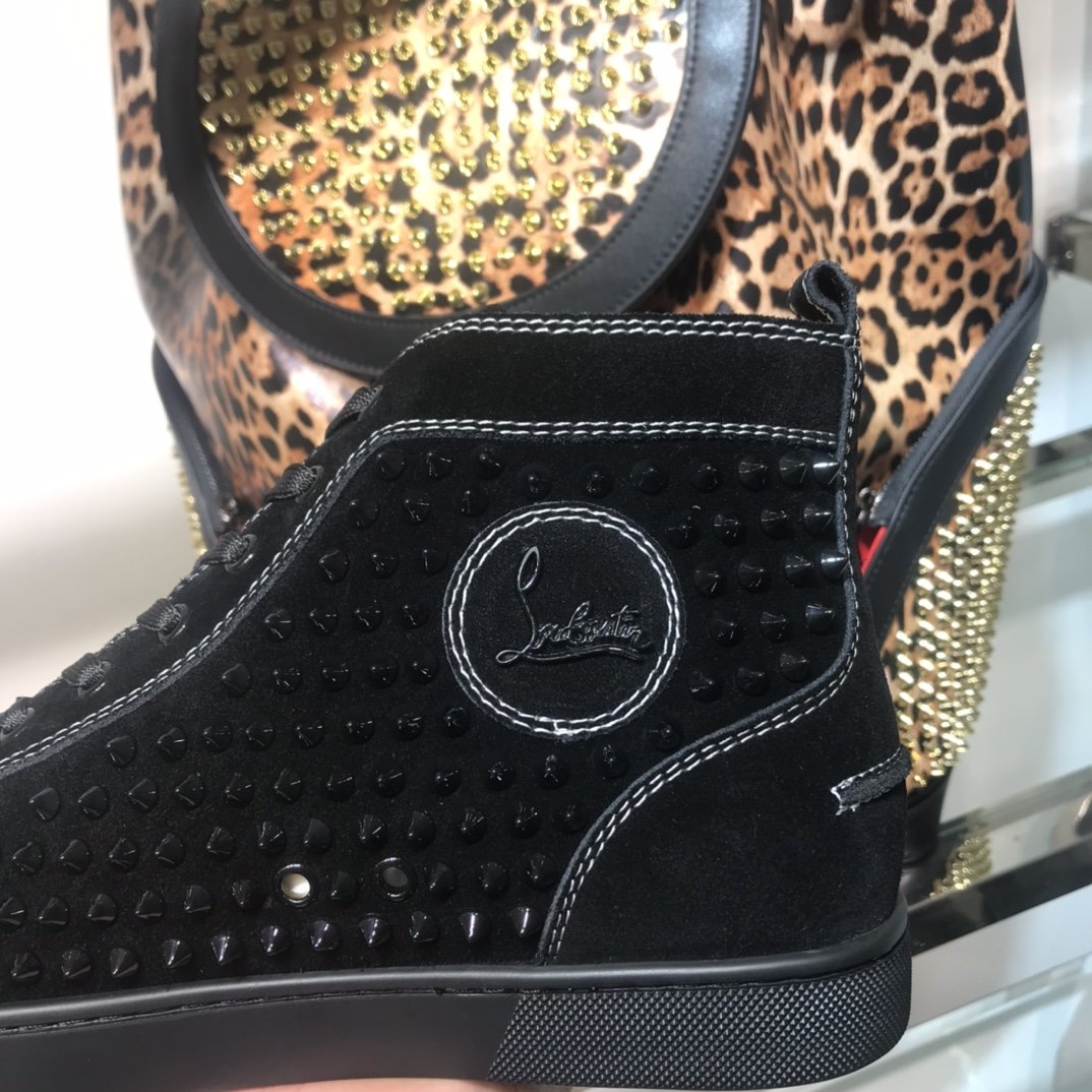 Chr1stian L0ub0utin sneaker 2021122806