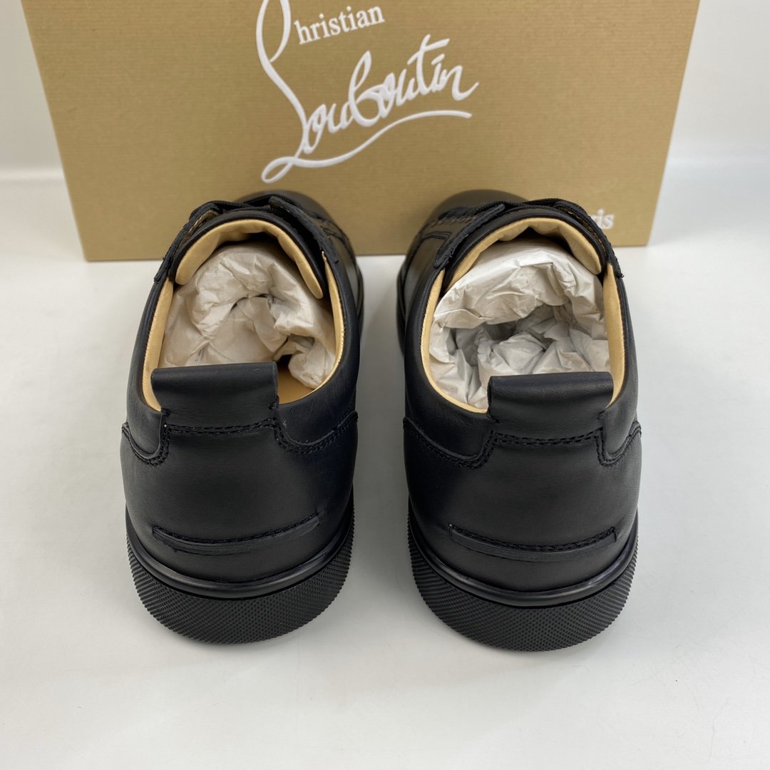 Chr1stian L0ub0utin sneaker 2021122807