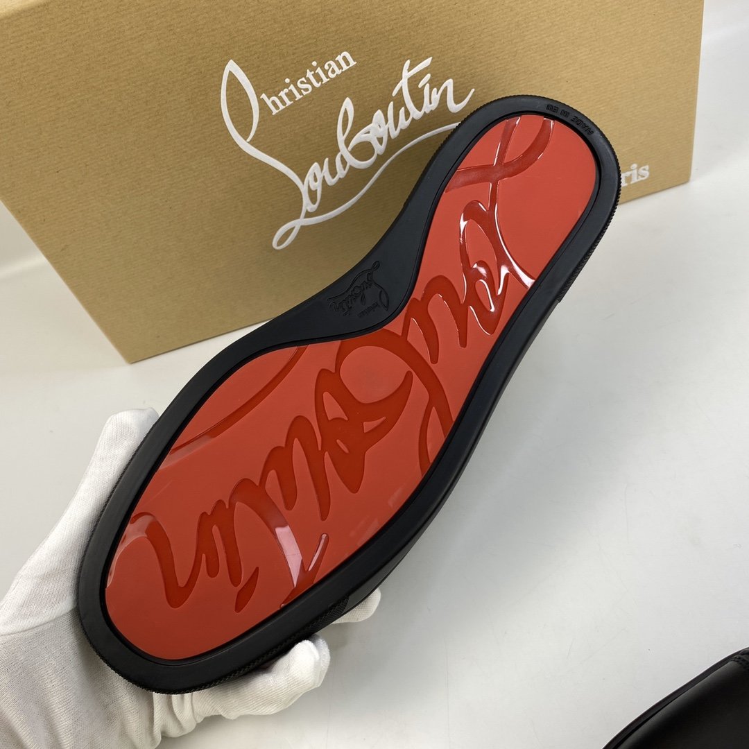 Chr1stian L0ub0utin sneaker 2021122807