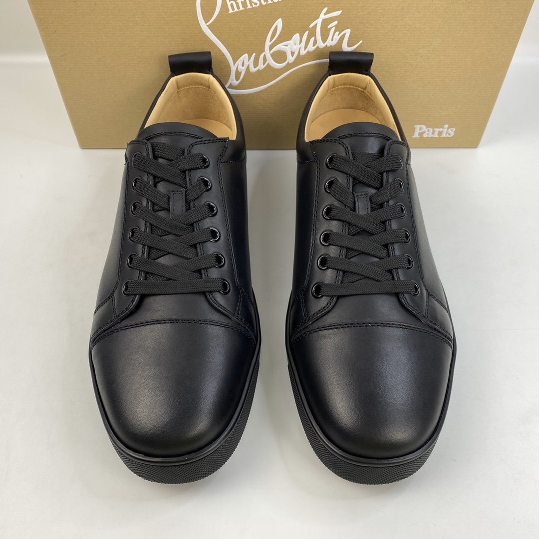 Chr1stian L0ub0utin sneaker 2021122807