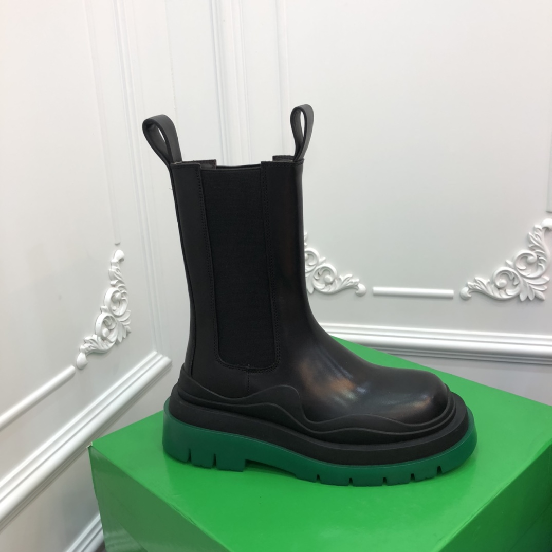 botte9a Ve*ne*ta 2021122802