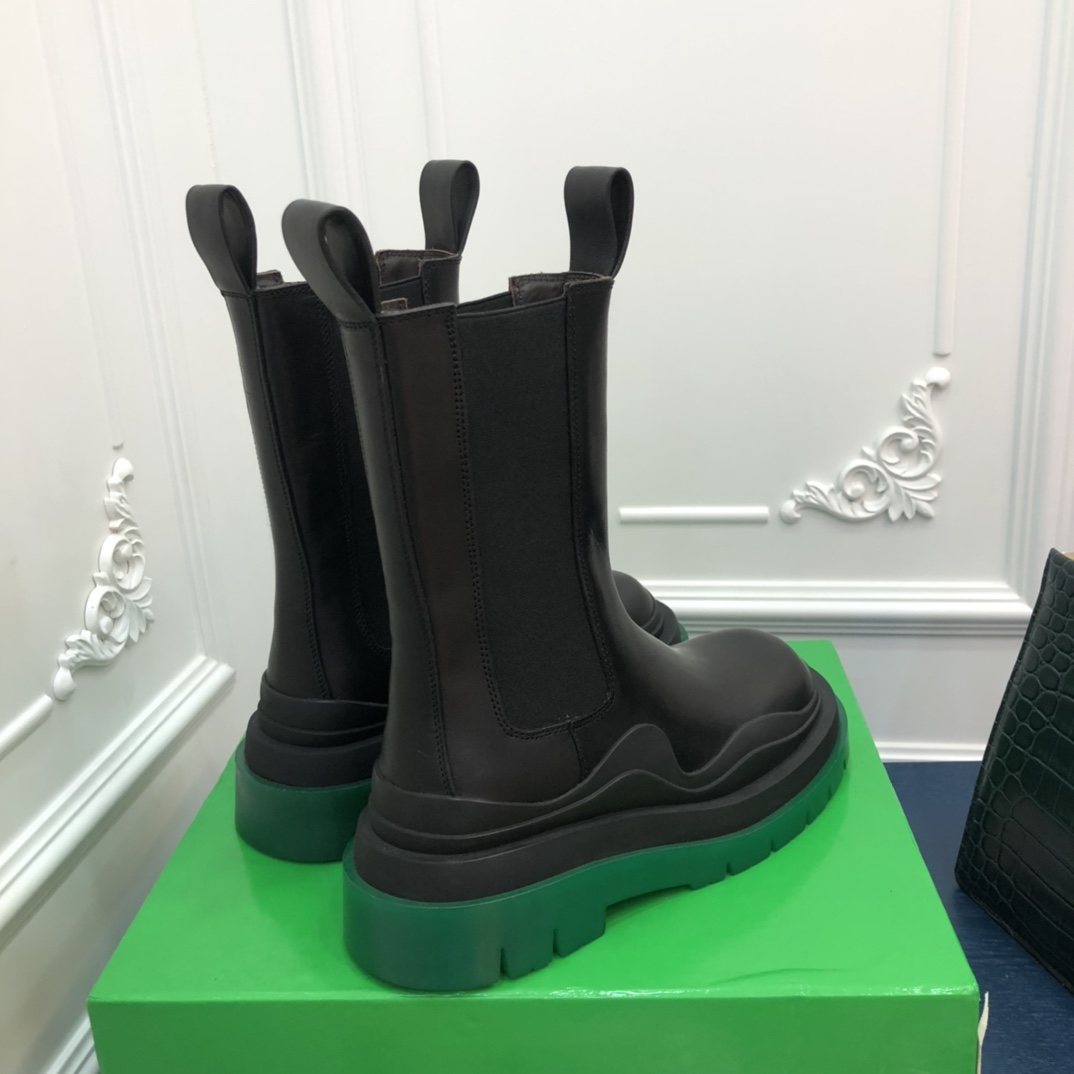 botte9a Ve*ne*ta 2021122802
