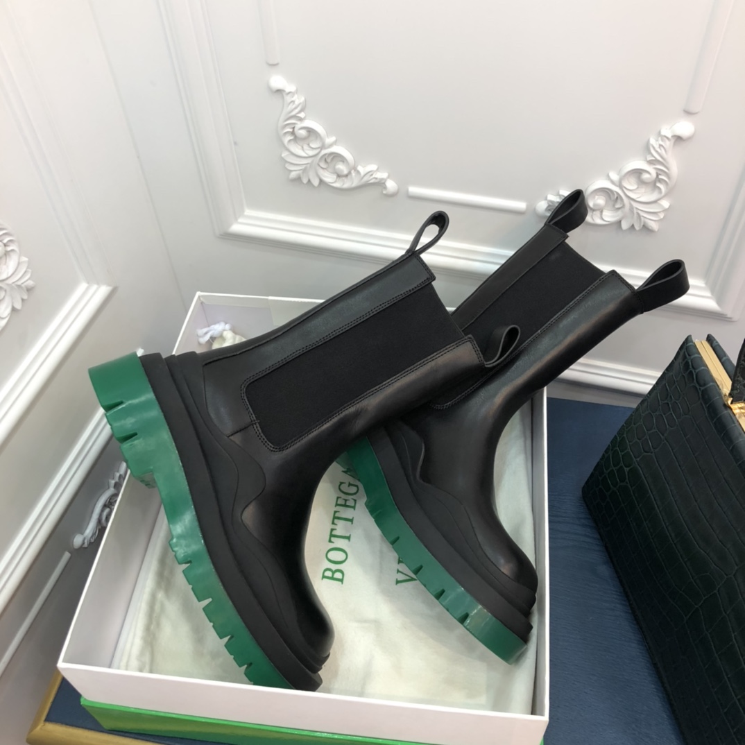 botte9a Ve*ne*ta 2021122802