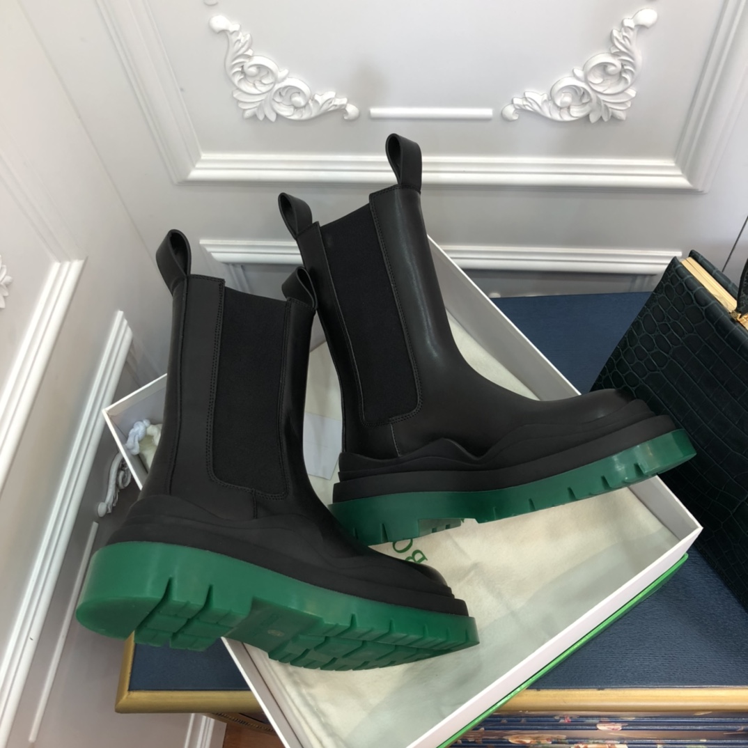 botte9a Ve*ne*ta 2021122802