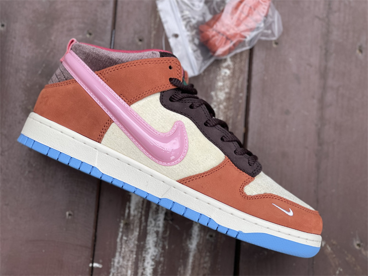 Nike Dunk Mid Social Status Free Lunch Chocolate Milk  DJ1173-700