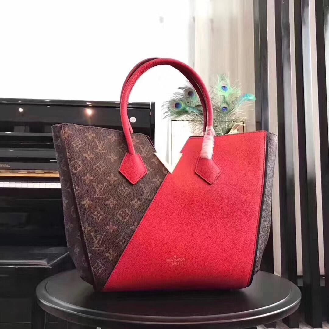 L0u1s Vu1tton Kimono bag