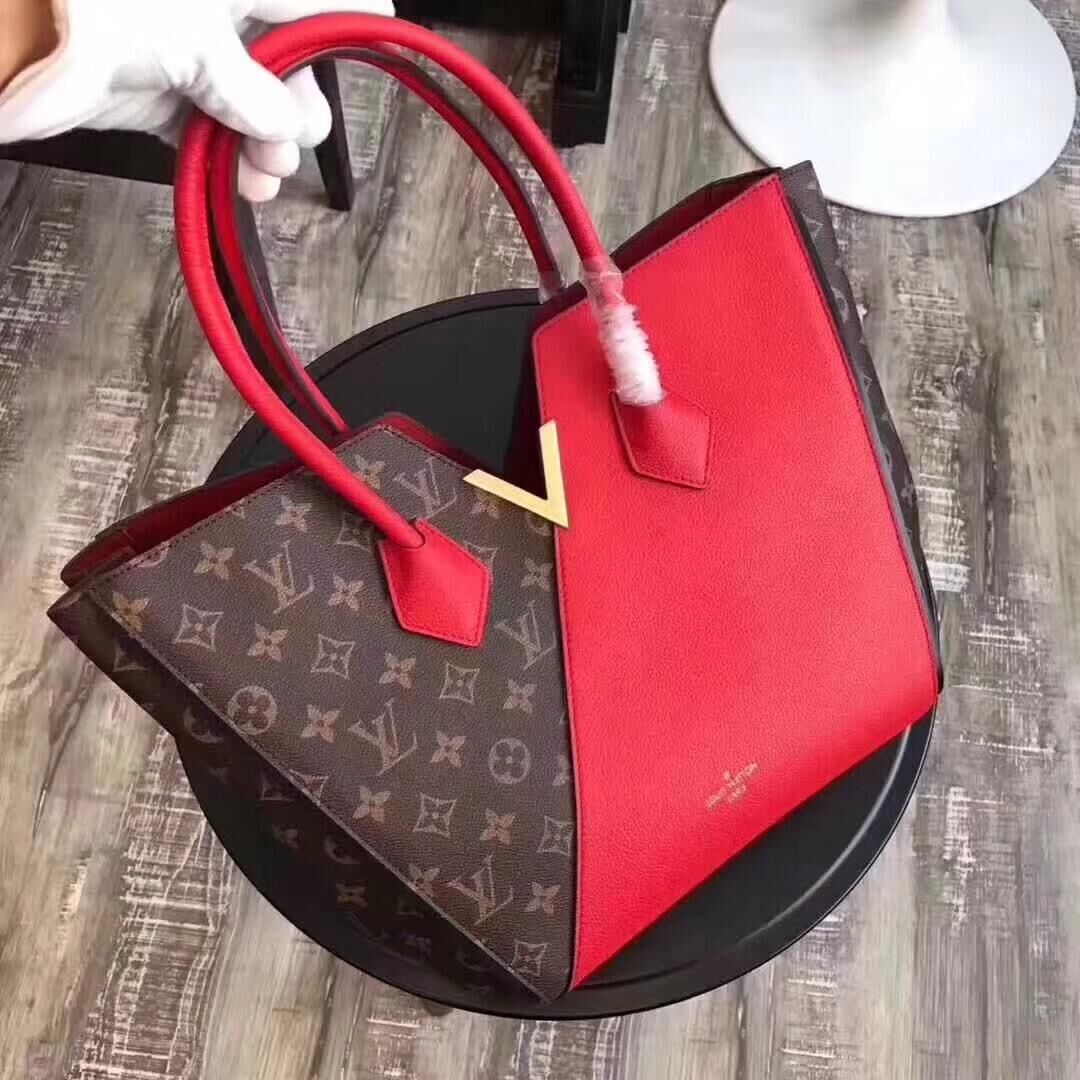 L0u1s Vu1tton Kimono bag