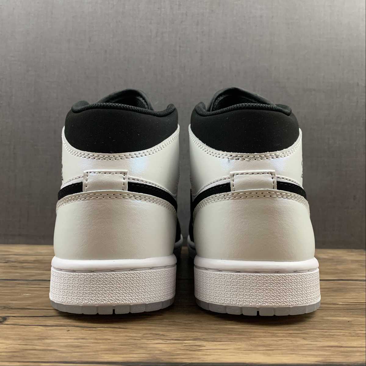 Jordan 1 Mid Diamond Shorts DH6933-100