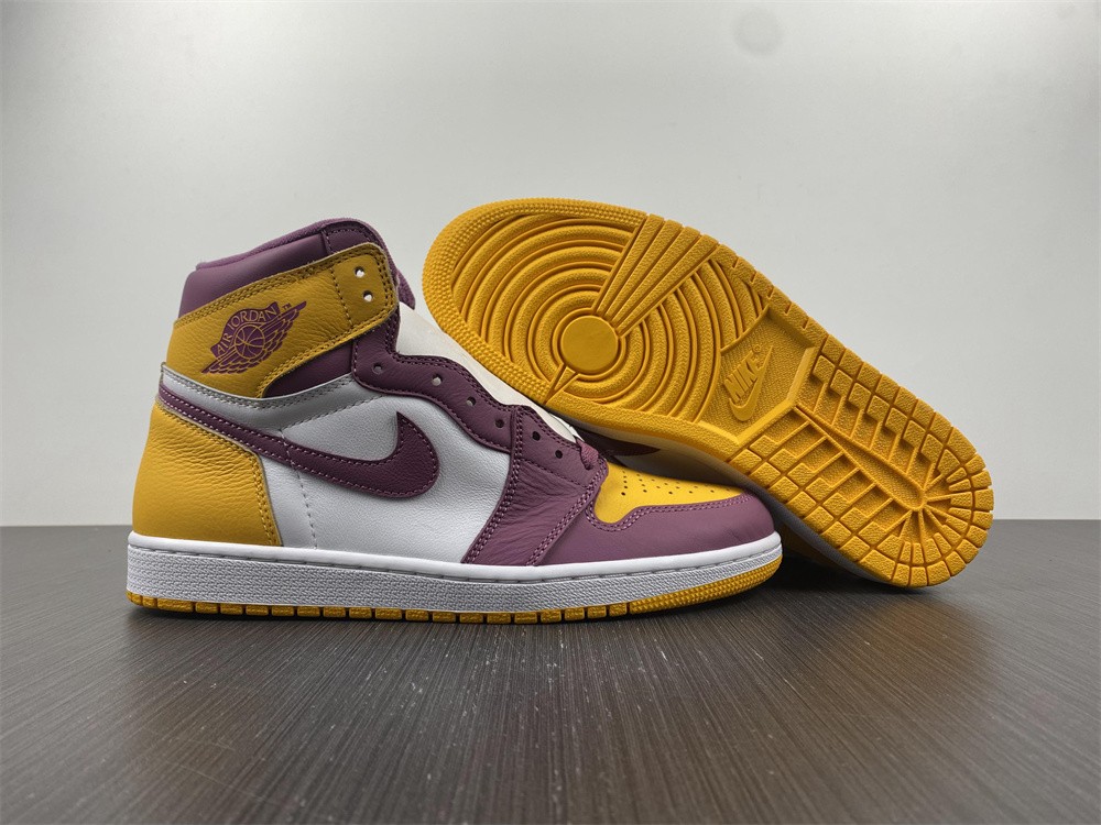 Jordan 1 Retro High OG Brotherhood  555088-706
