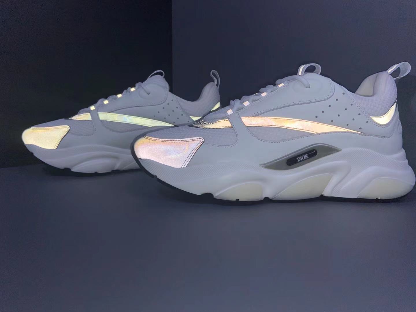 Di0r HOMME B22 all white 2022022101