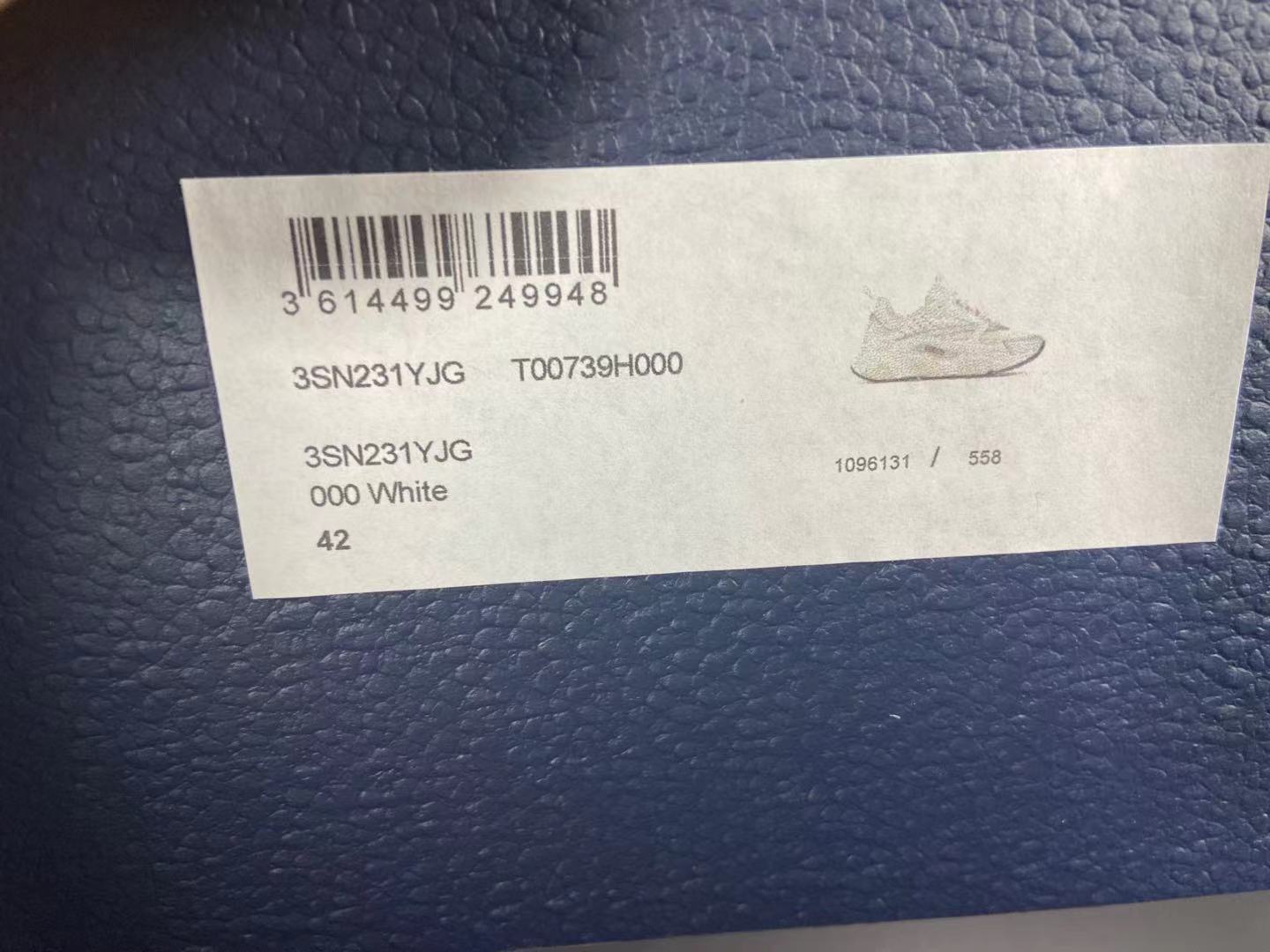Di0r HOMME B22 all white 2022022101