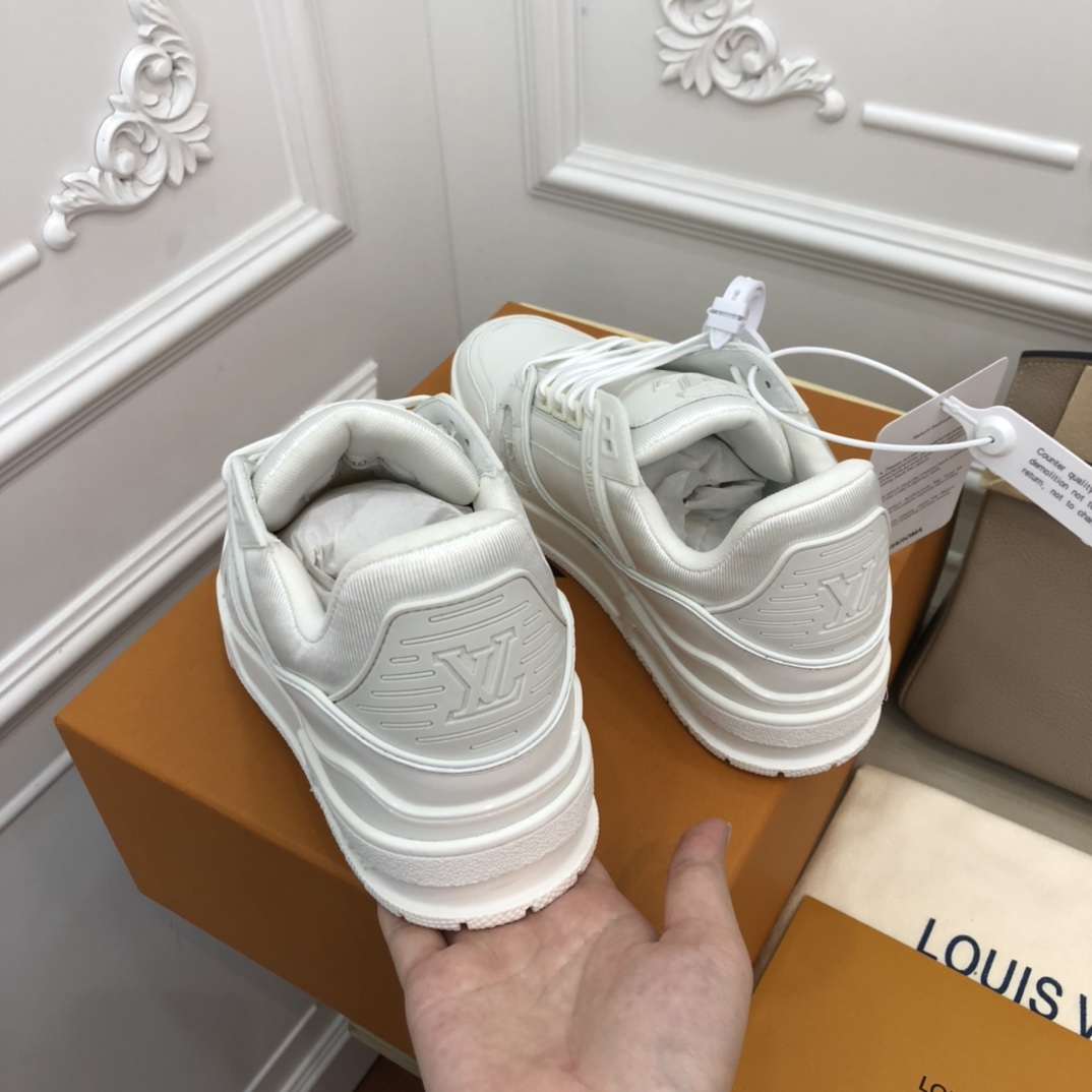 L0u1s Vu1tton 1V Trainer 2022030801