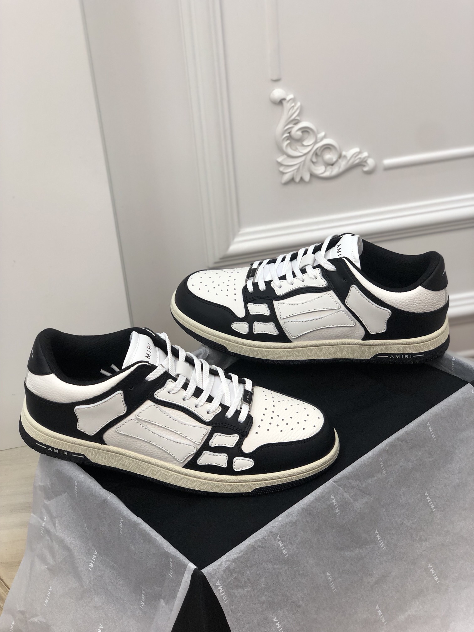 Am1r1 Skeleton Low-Skel top Sneakers  2022031401