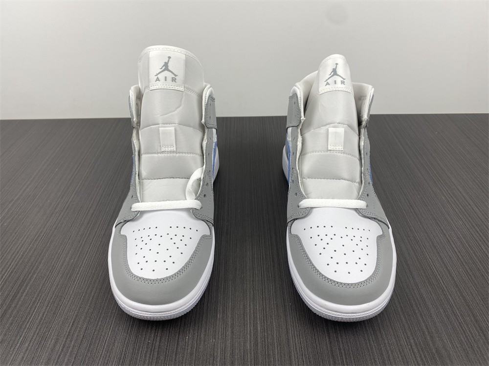 Jordan 1 Mid Wolf Grey Aluminum  BQ6472-105