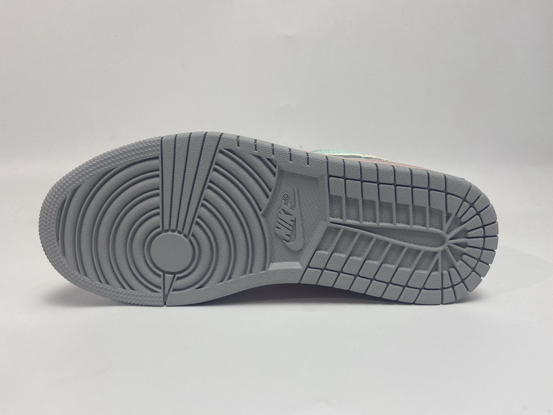 Jordan 1 Low Easter Pastel DJ5196-615