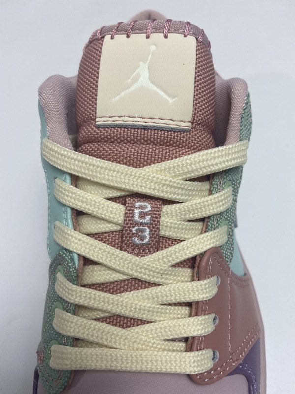 Jordan 1 Low Easter Pastel DJ5196-615