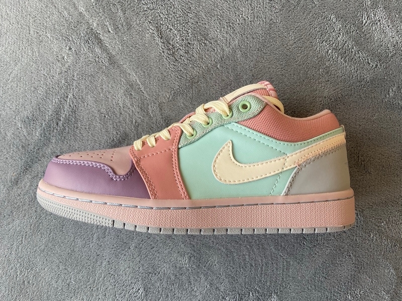 Jordan 1 Low Easter Pastel DJ5196-615